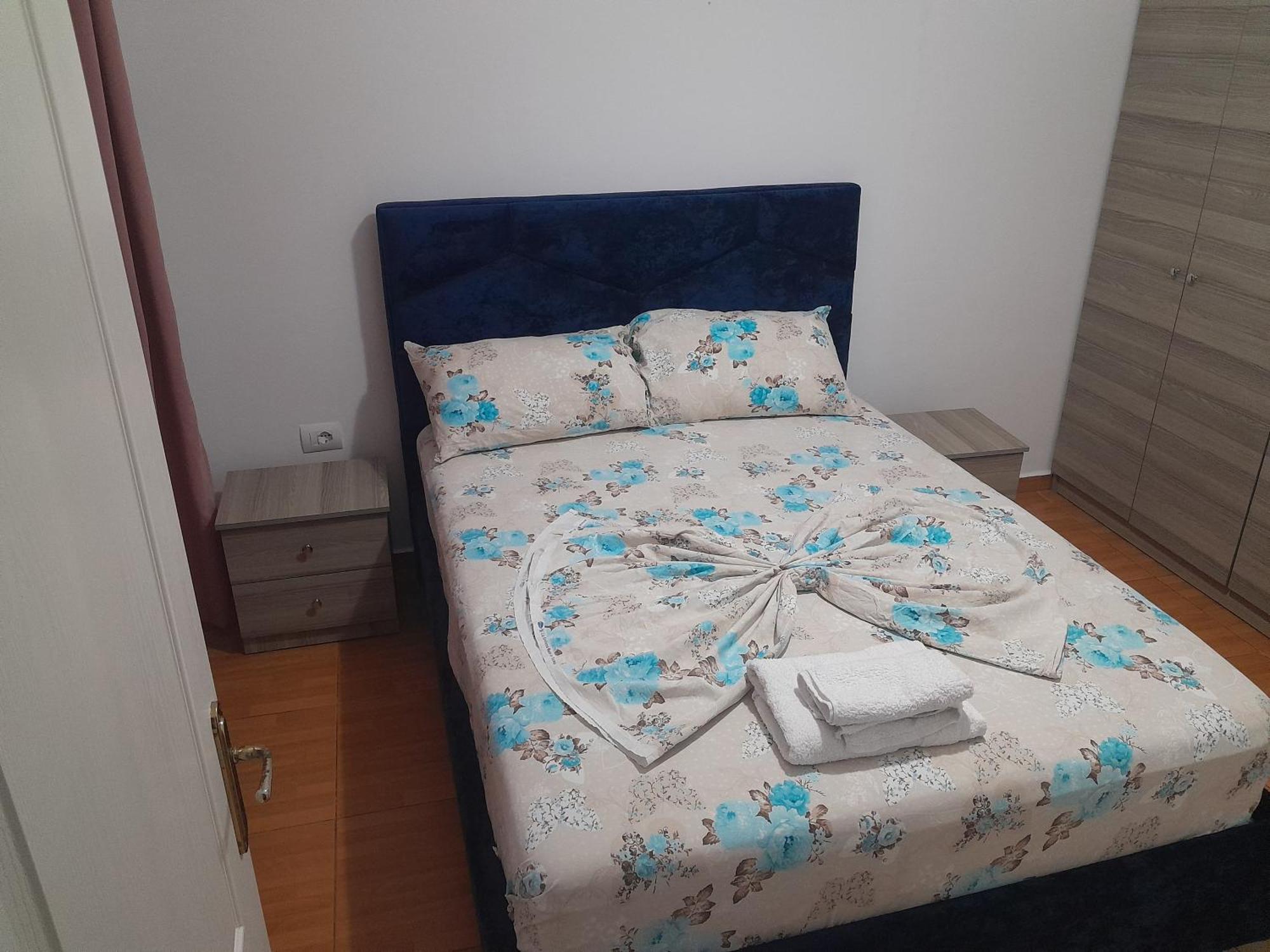 Apartments Denis Ксамил Екстериор снимка